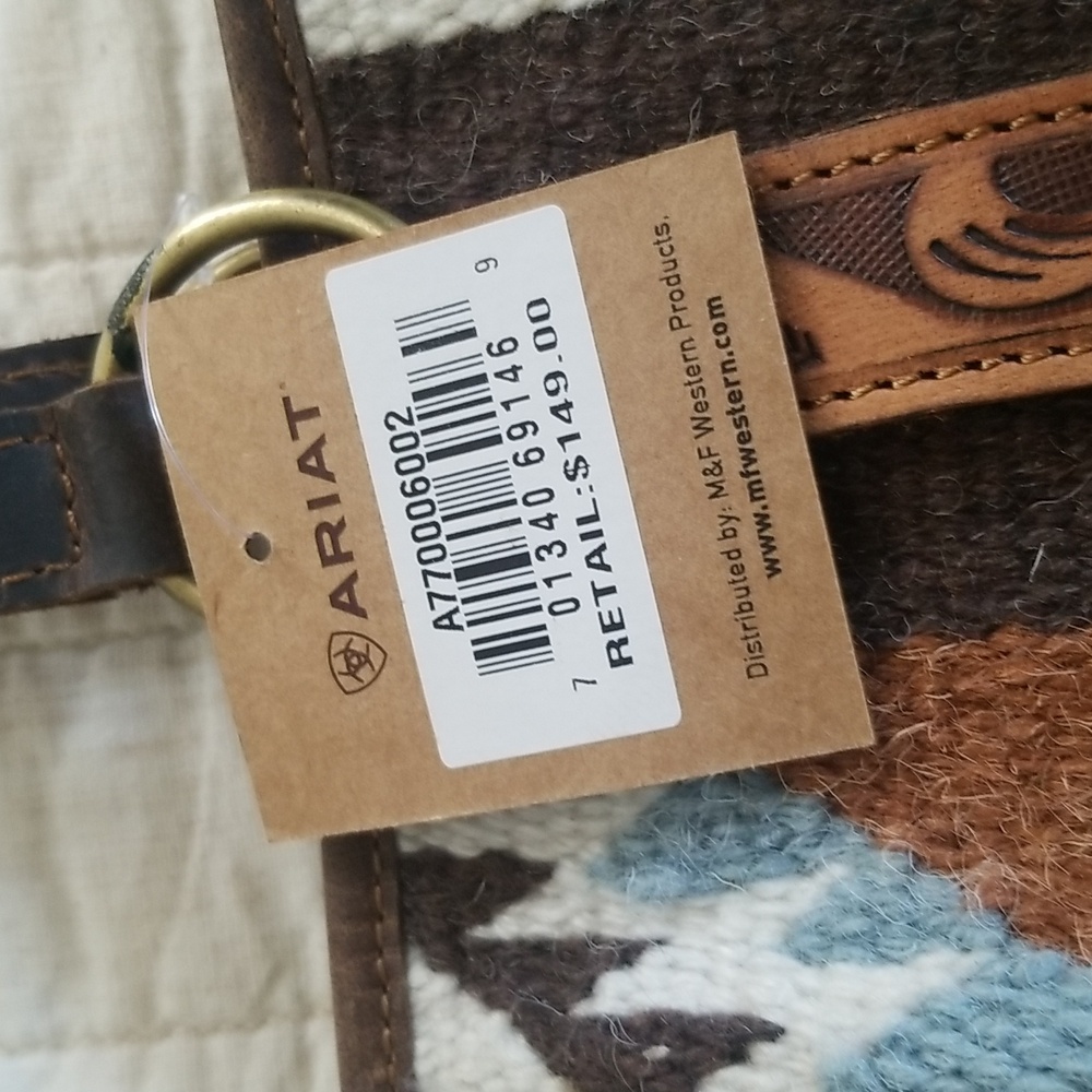 Ariat - Picture 10 of 13